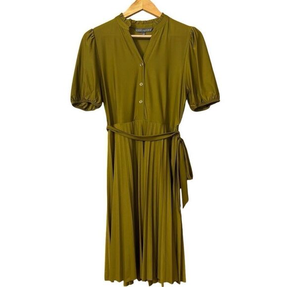 Sharagano Pleated Short Sleeve Dress Size 6 Spanish Olive New - Picture 1 of 9